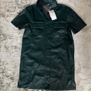 Short-Sleeve Faux Leather Utility dress - Dark Green